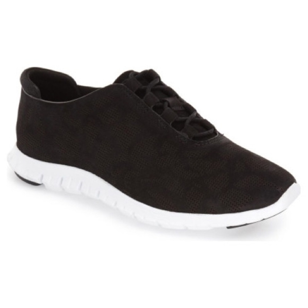 Cole Haan Women's Zerogrand
Perforated Trainer Blk Perf/White Size 9